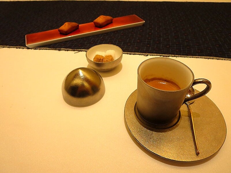 エスプレッソとミニャルディーズ