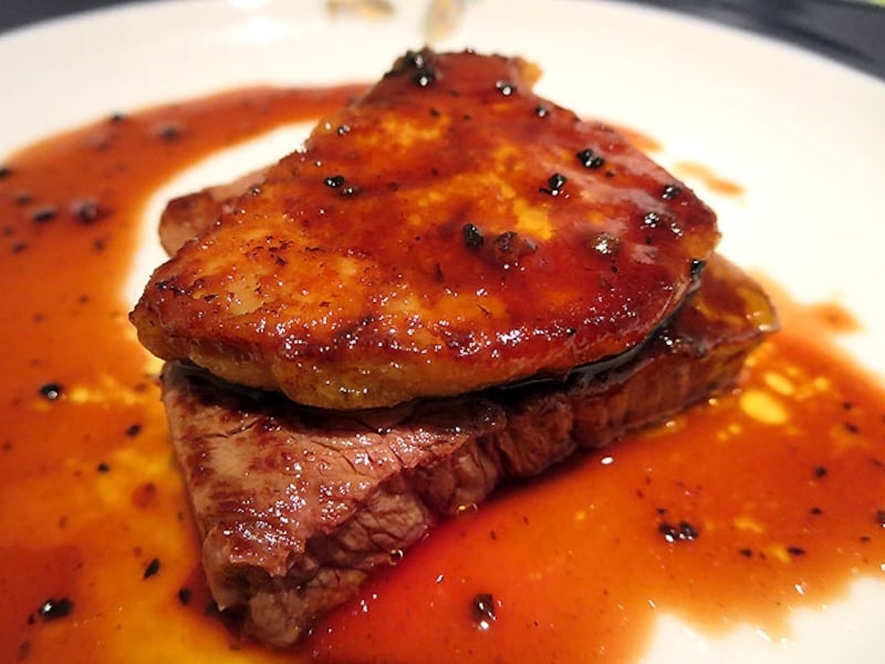 牛フィレ肉とフォアグラのポワレ ロッシーニ風