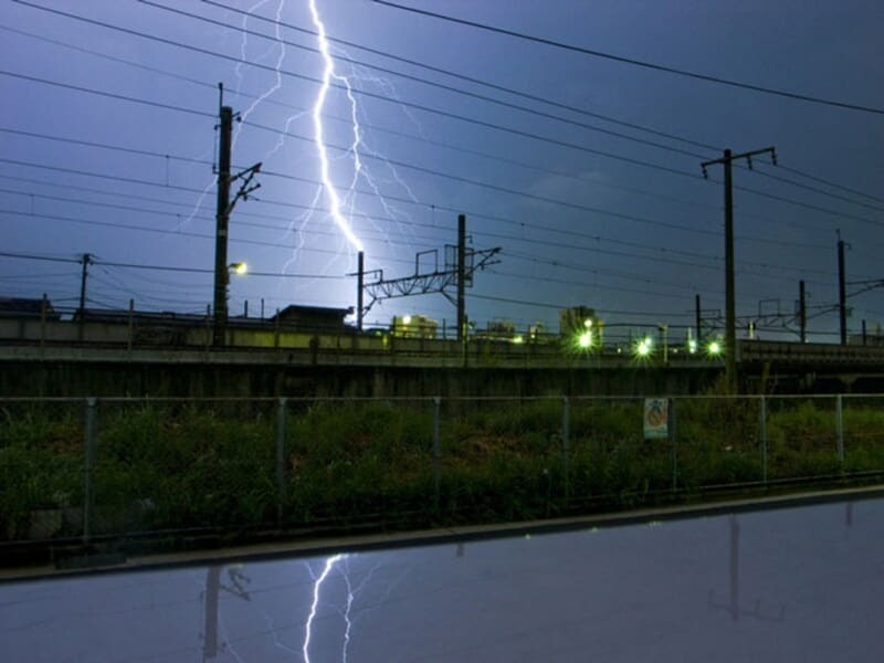 身近なところでも落雷するので注意
