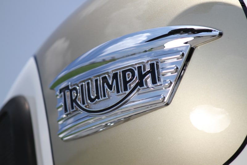 ブリティッシュ モーターサイクル ボンネビルT100