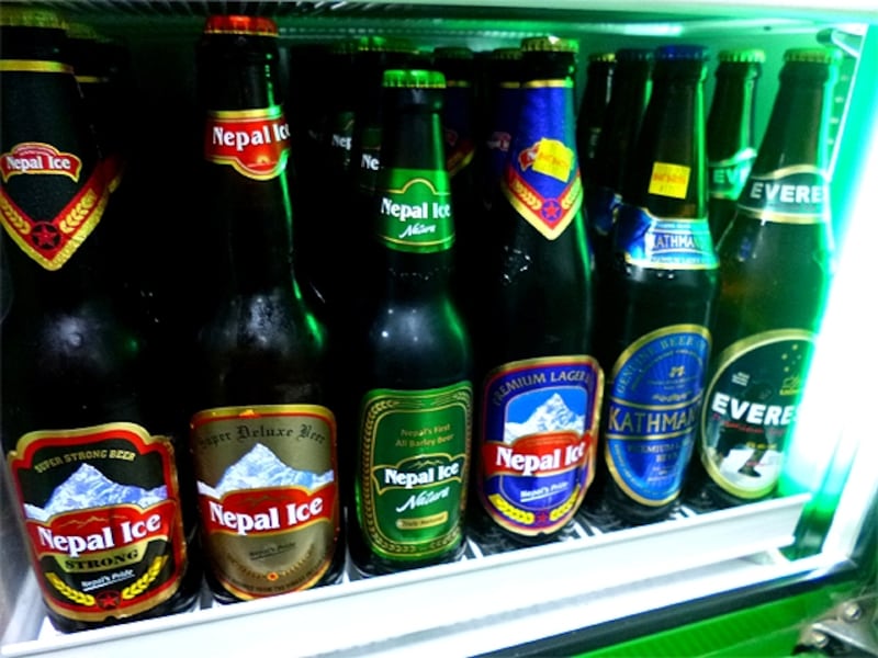 新しいビールに押され気味のエベレスト