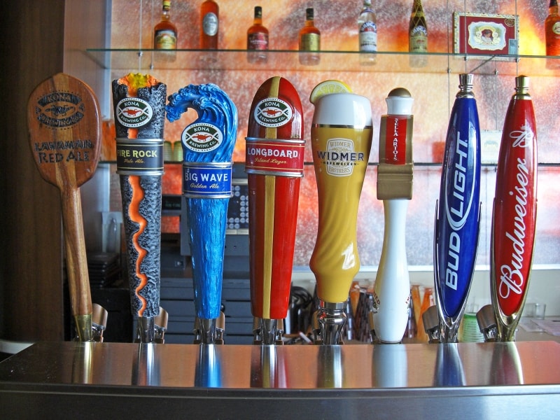 ハワイのバーでもおなじみのコナビール