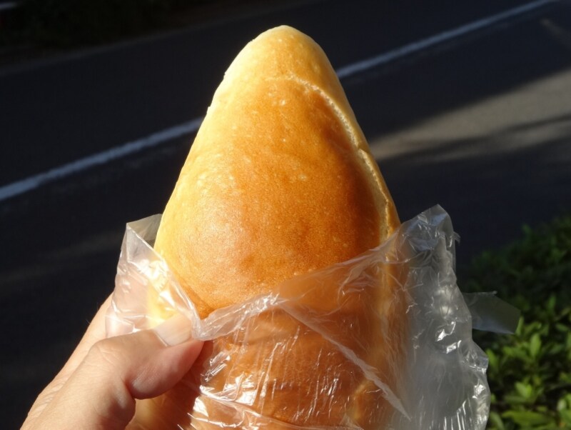 甘すぎないジャムがとてもパンに合うね。