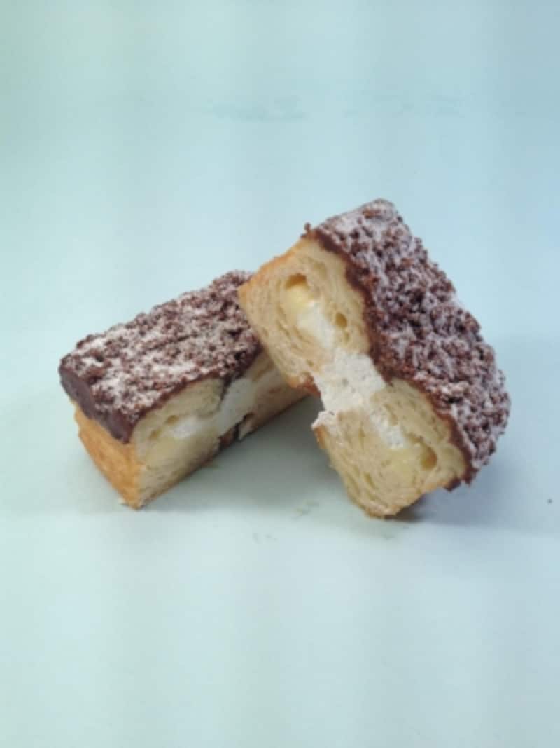 48 層のドーナツ(つぶあん)」