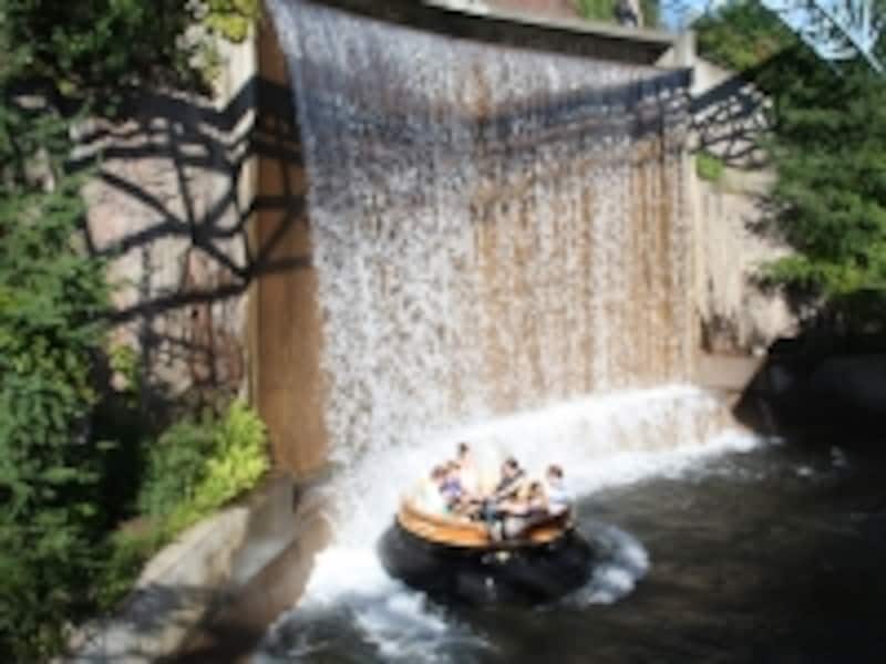 ウォーターアトラクション