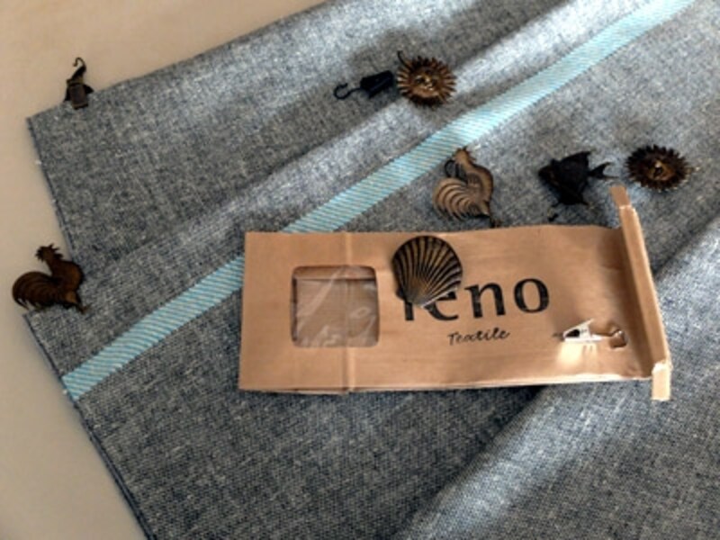 カーテンとクリップ