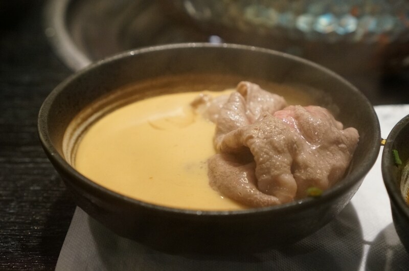 甘さを抑えたごまダレ