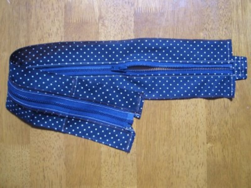 ファスナー部分縫いあがり