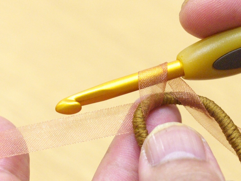 ヘアゴムから引き抜いたところ