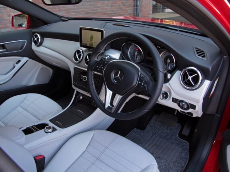 M・ベンツGLAクラス