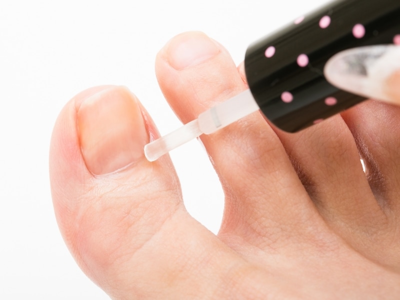 ネイルオイルでつややか保湿