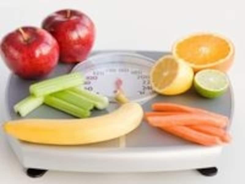 野菜ジュースやヨーグルトを食事前に!