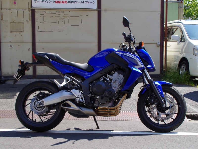 CB650F サイドビュー