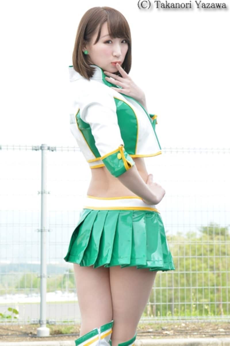 荒井華奈／モデリスタカスタマイズクイーン