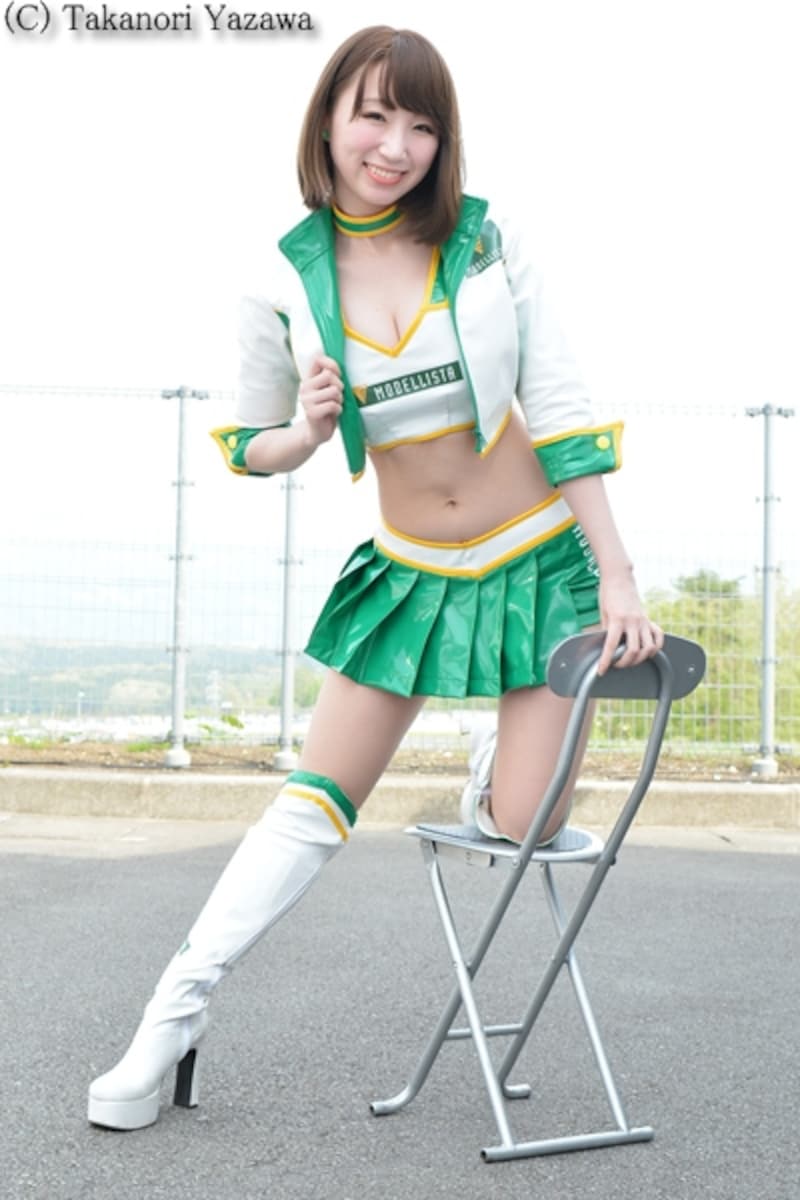 荒井華奈／モデリスタカスタマイズクイーン