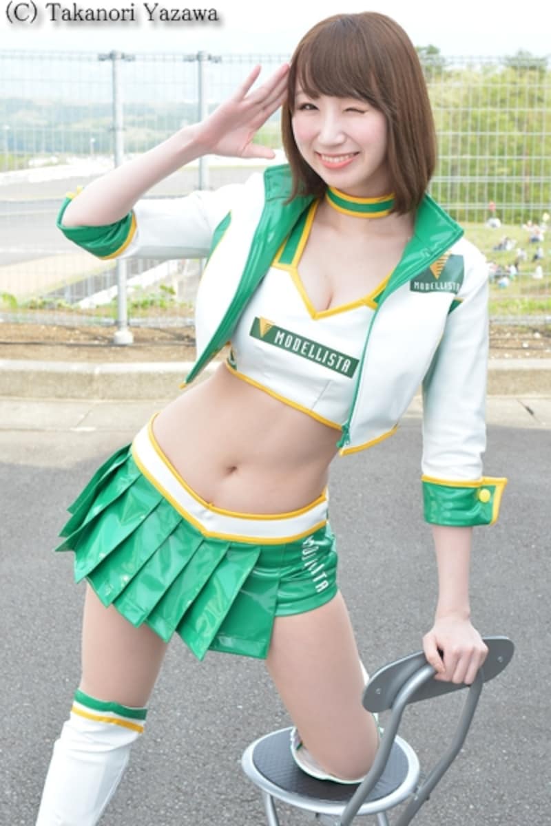 荒井華奈／モデリスタカスタマイズクイーン