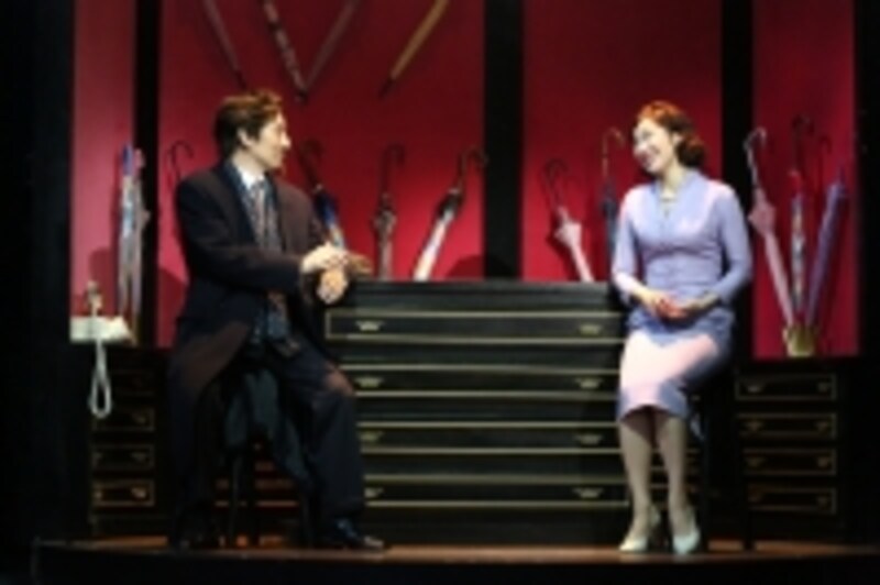 『シェルブールの雨傘』写真提供：東宝演劇部