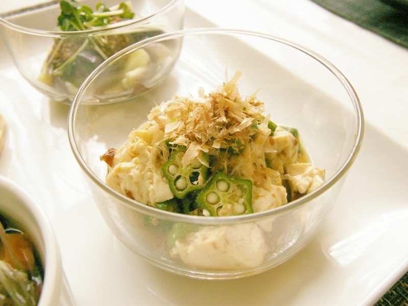 オクラとくずし豆腐の梅サラダ