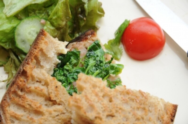 有機農家直送の野菜を使う