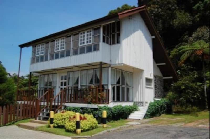 ガーデンロッジ