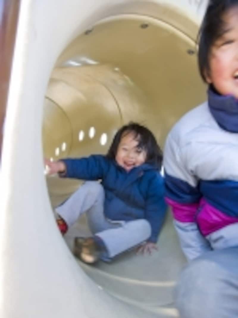 お友だちと保育園遊び