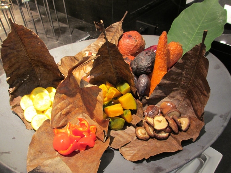 鶴雅ビュッフェダイニング札幌