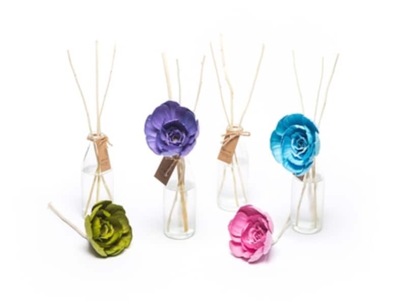 アロマやキャンドルも売れ行き好調アイテムです。ステキなものがズラリ。お部屋に並べた様子を考えるだけでワクワクです