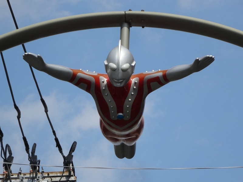 まるで空を飛んでいるようだ