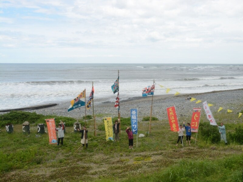 地元の人たちが歓迎