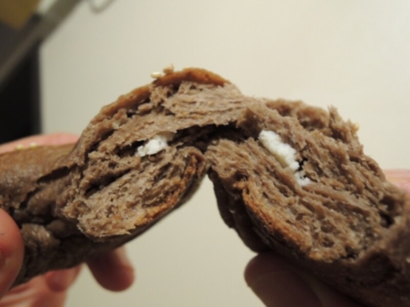 しっとりと伸びてちぎれる生地