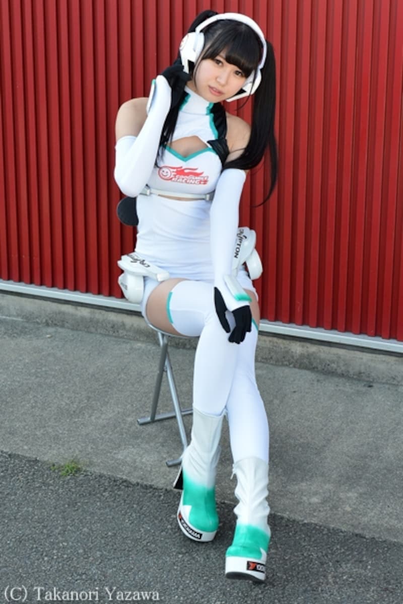 荒井つかさ／レーシングミクサポーターズ