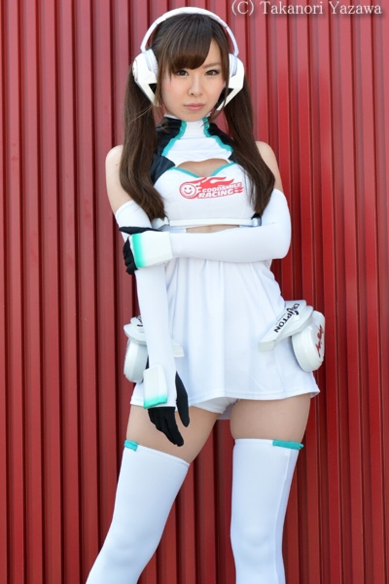 鴻上聖奈／レーシングミクサポーターズ