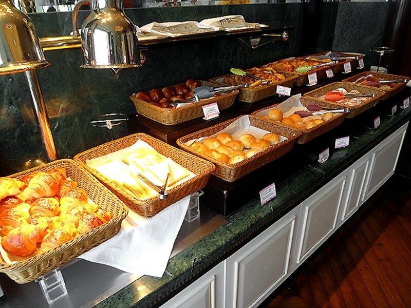 Top（トップ.） パンのブッフェ台