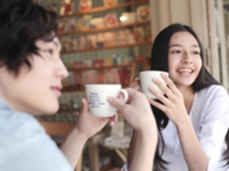 会うときは、明るい時間帯&人のいる場所で。