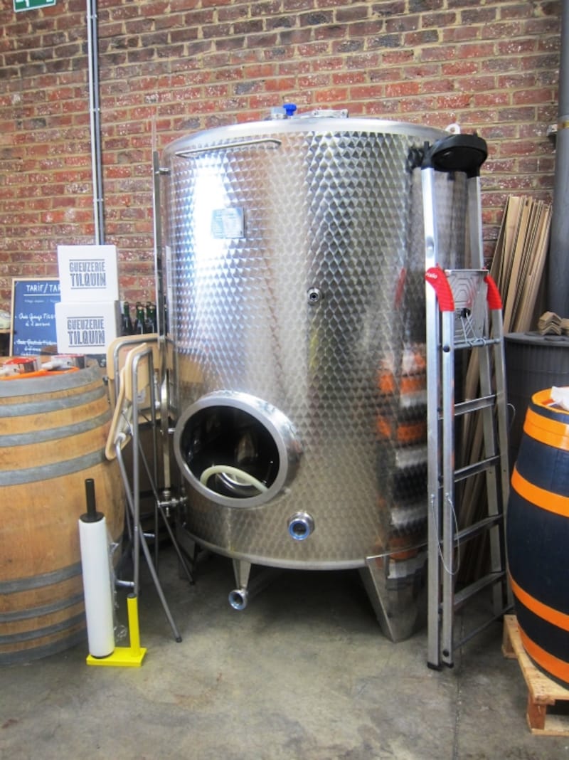 このタンクでクエッチを漬けこみます