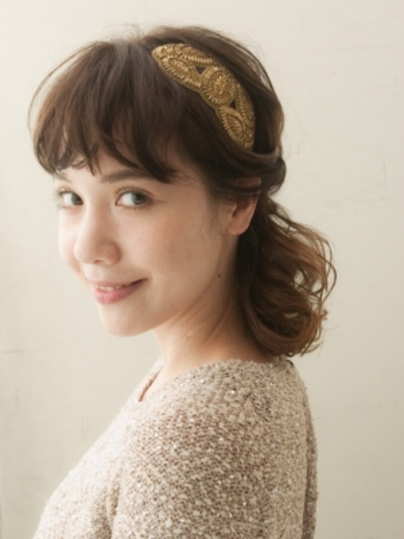 外国人風に見せる ゆるサイドヘアアレンジ ヘアアレンジ All About 外国人風に見せる ゆるサイドヘアアレンジ ヘアアレンジ All About