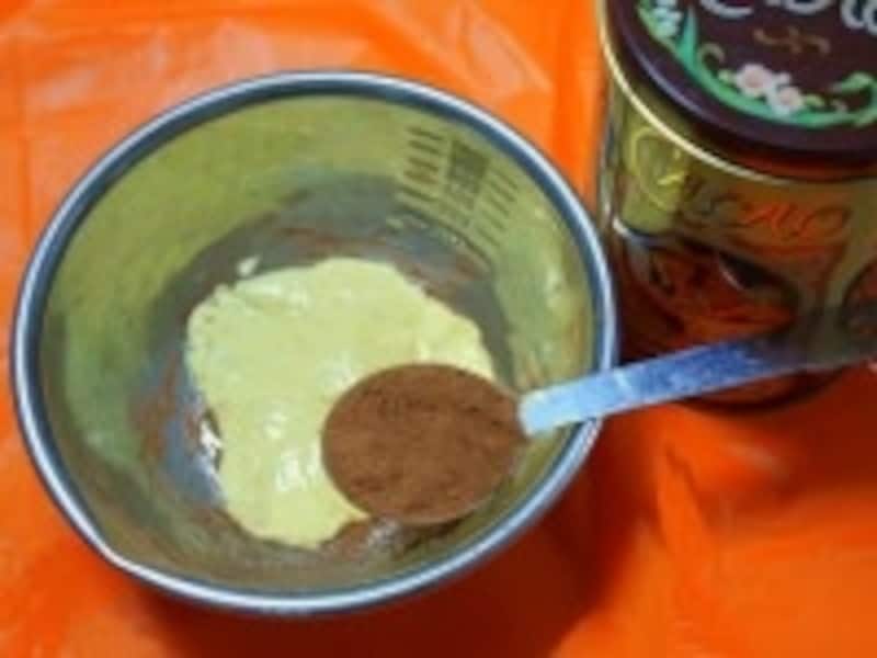 ココア生地を作ります。