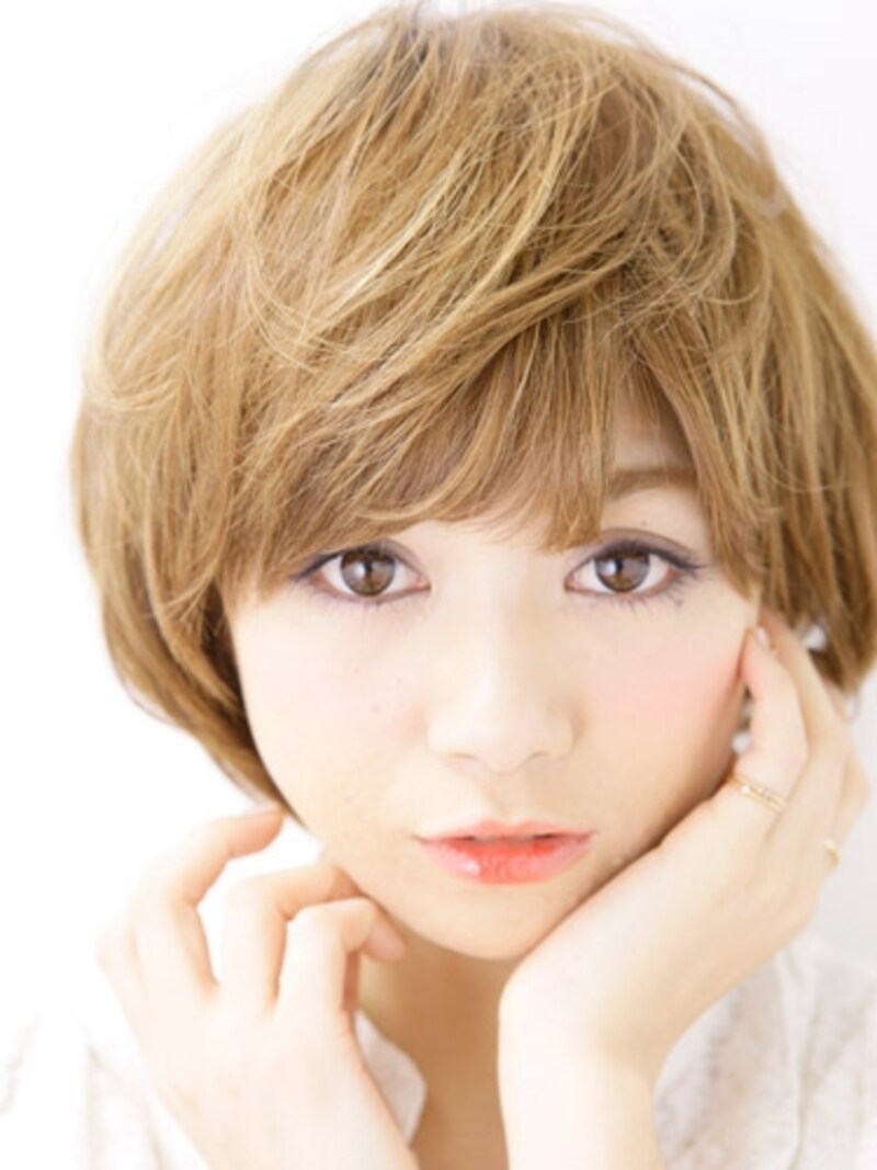 フェミニンショートボブ