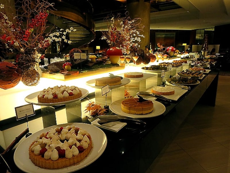 マーブルラウンジ メインのブッフェ台