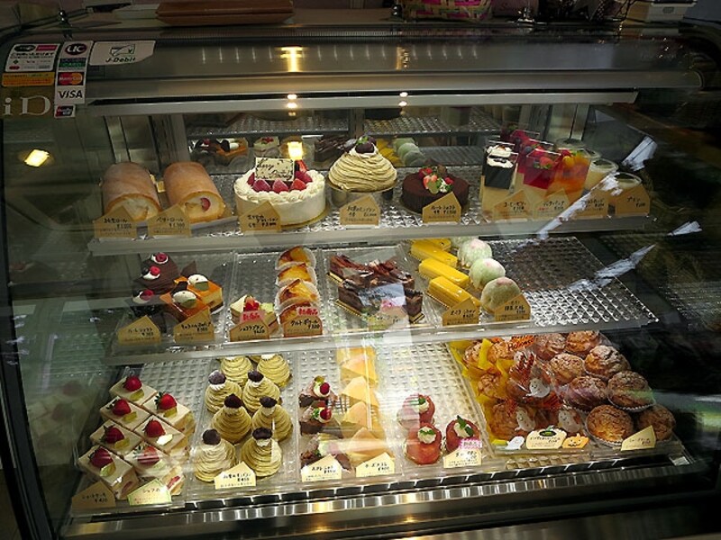 スブニール 九品仏店 ショーケース