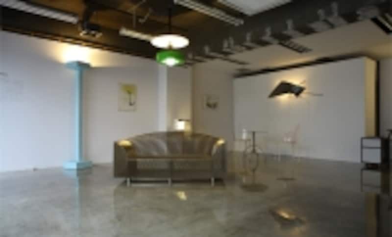 http://www.somewheretokyo.com/COLLECTIONS/CATEGORY/objects/objects_e.html