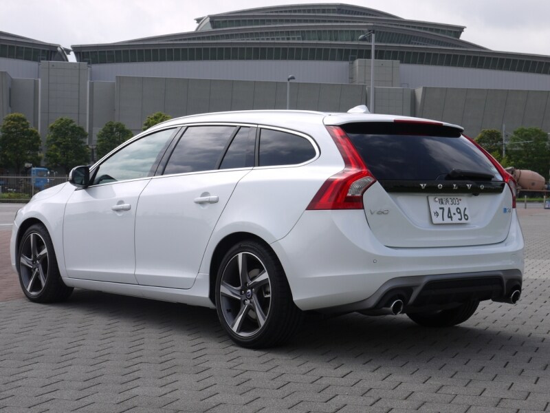 ボルボV60 T4 Rデザイン プラス