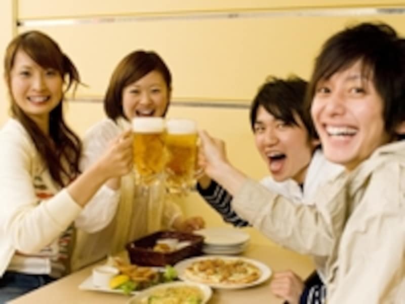 飲み会では下ネタに乗りすぎないように!
