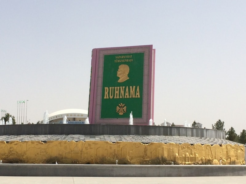 ruhnama