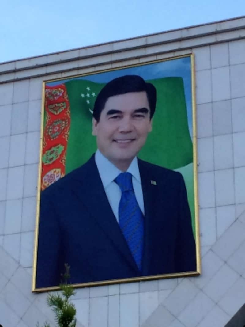 3 4 謎の国 トルクメニスタンの歌姫 テクノポップ All About