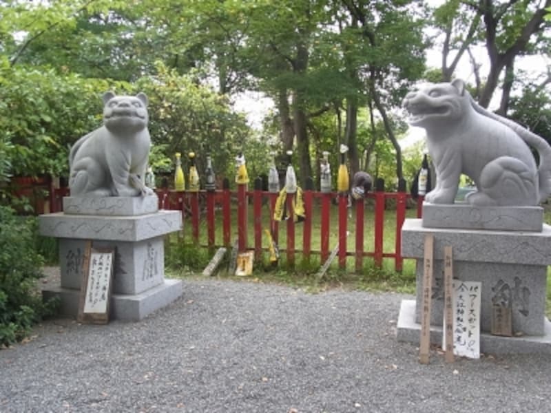 狛虎、大江神社