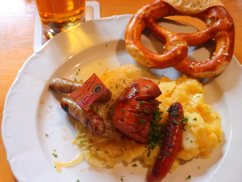 ニュルンベルクソーセージ