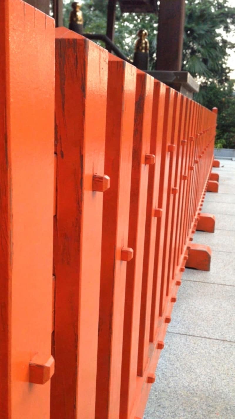 朱色は、神社の代表的な「色」