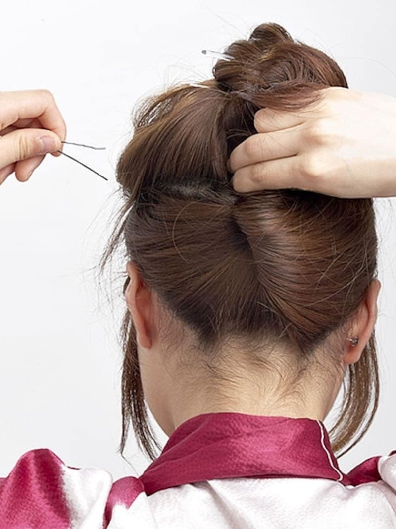 たるまないようにしっかりねじり上げる