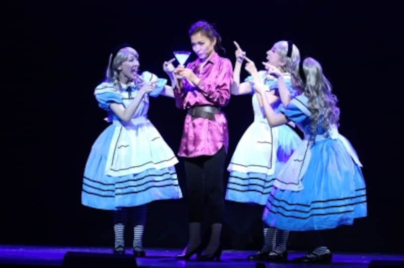 『アリス・イン・ワンダーランド』撮影：田中亜紀